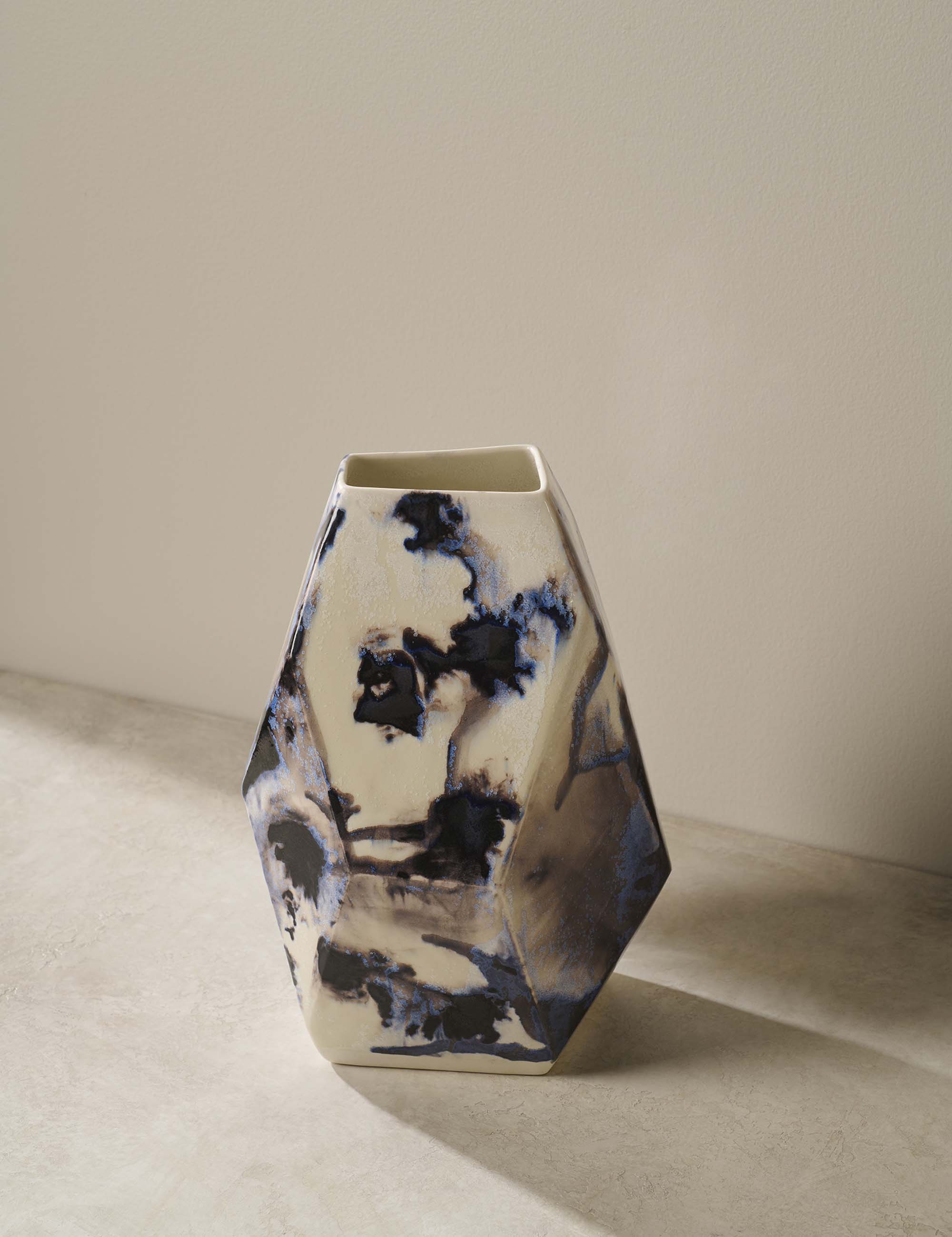 Formation Vase